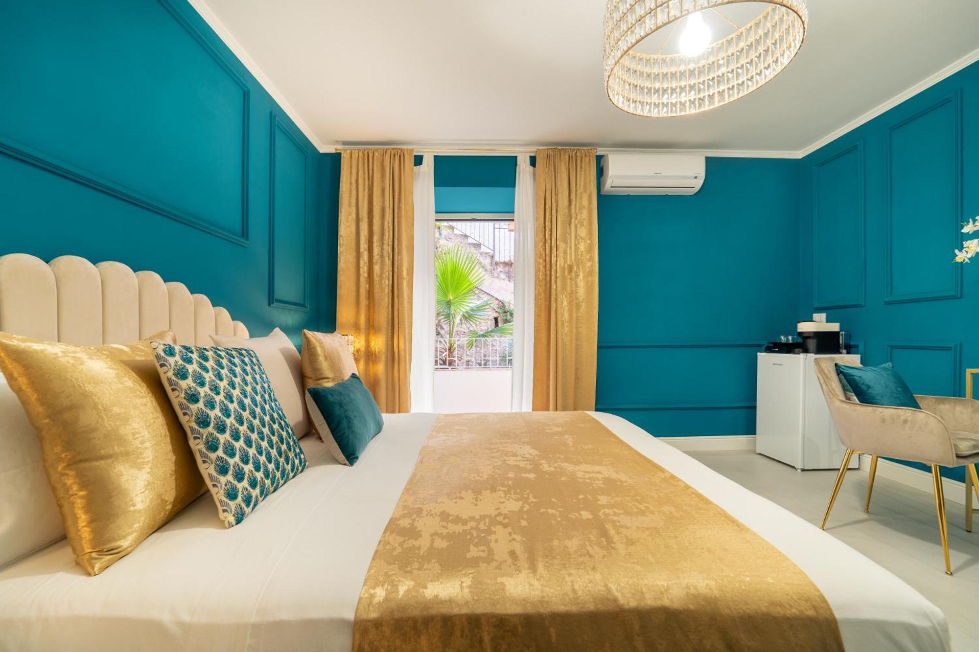 Johnny'S Suites Taormina Beach Bay מראה חיצוני תמונה